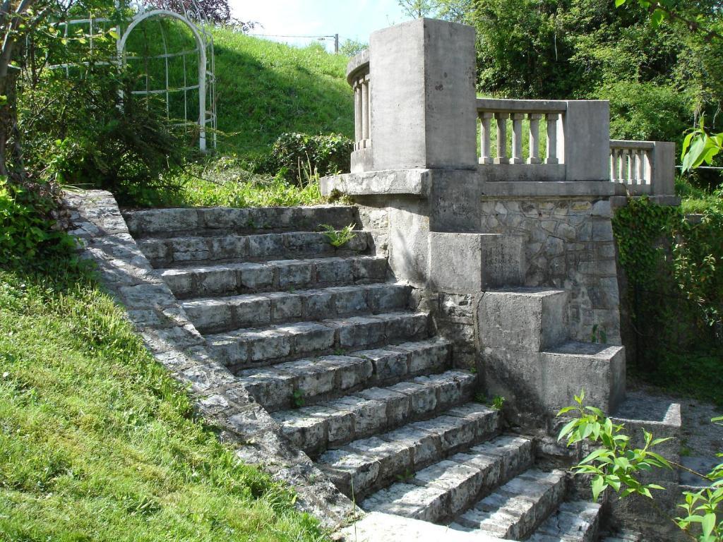 Hotel De France Montbeliard Bagian luar foto